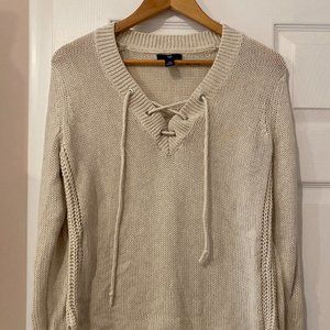 Gap Sweater with tie